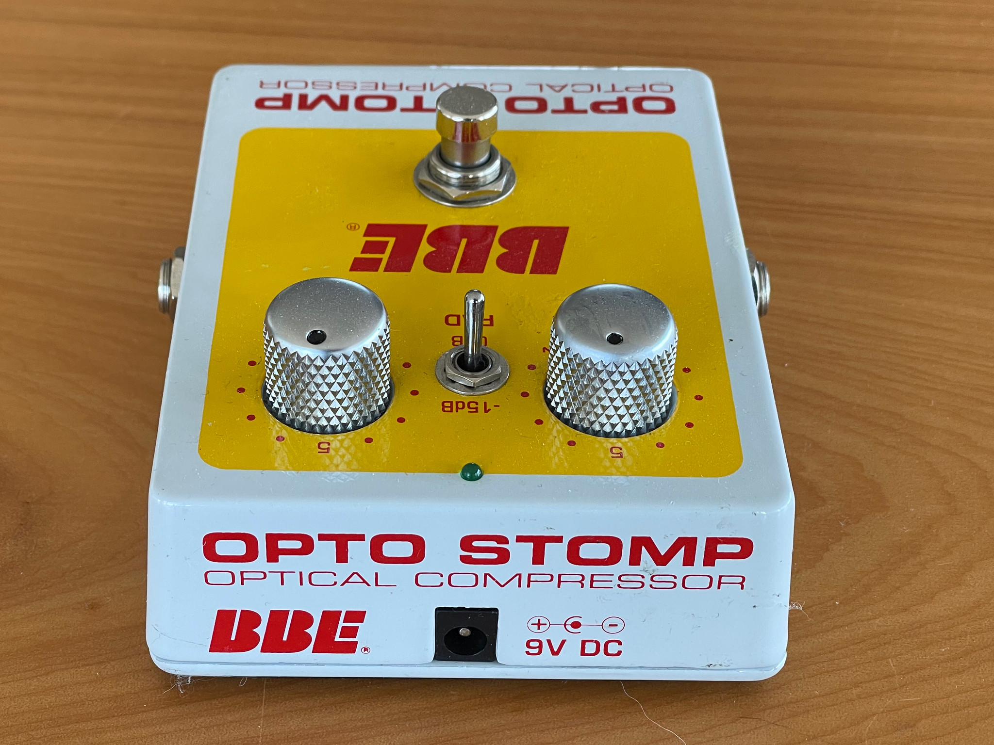 BBE Opto Stomp compressor