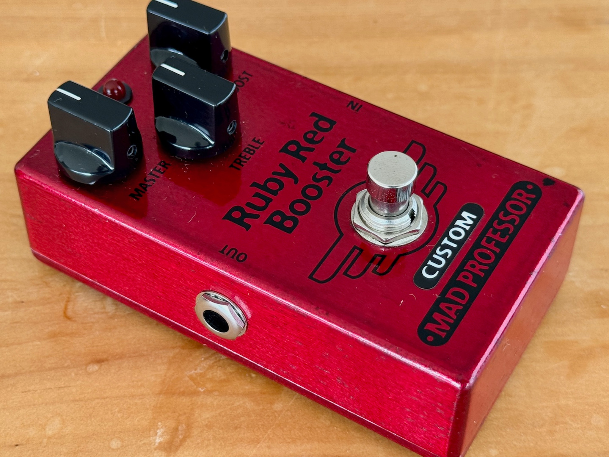 Mad Professor Custom - Ruby Red Booster - Tone Lounge