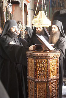 chantng Athonite monks