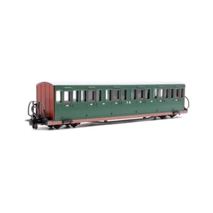 Peco: GR-623B FR Long "Bowsider" Bogie Coach - Col. Stephens Green No. 20