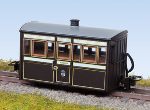 Peco: GR-559 FR 'Bug Box' - No. 5 3rd Class in Victorian Livery