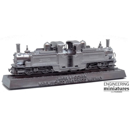 Static Locomotive: James Spooner on a Plinth (1:87 Scale)