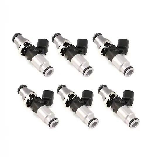 Precision Fuel Injectors from Injector Dynamics ID1300-XDS 1300.60.14.14B.6, set of 6 fuel injectors with 14mm grey adapter top and silver bottom adapter.