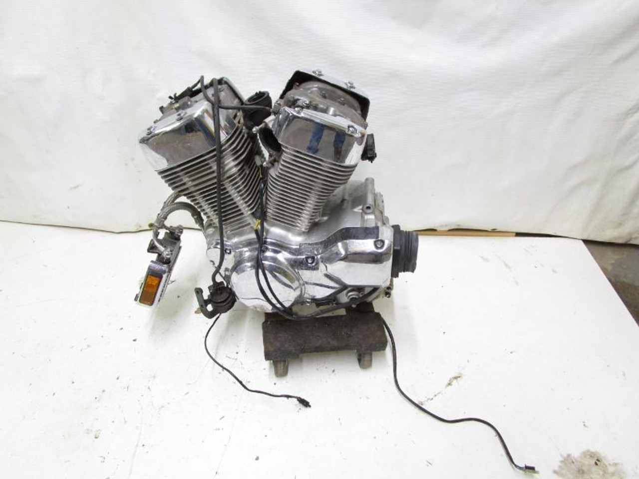 1996 Suzuki VS 1400 Intruder Motor Engine 46K *Ships Freight* 