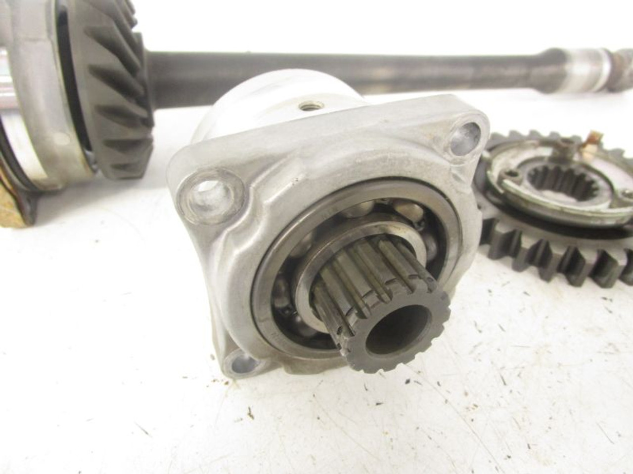かほページ 08 Kawasaki Brute Force KVF 650 SRA Front Bevel Gears Output