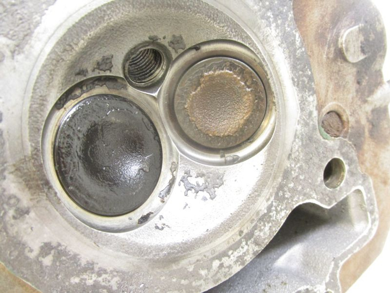 96 Kawasaki Bayou KLF 220 A Cylinder Head 11008-1197 1988