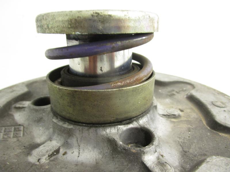 04 Kawasaki Prairie KVF 360 2wd Secondary Driven Clutch CVT 49094