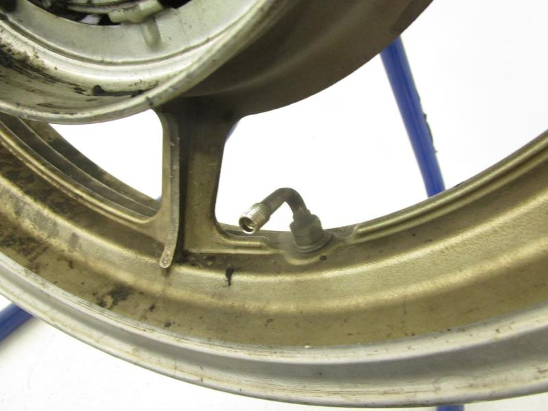 95 Yamaha Virago XV 1100 Rear Wheel Rim 15x3.00 42H-25338-01-P1