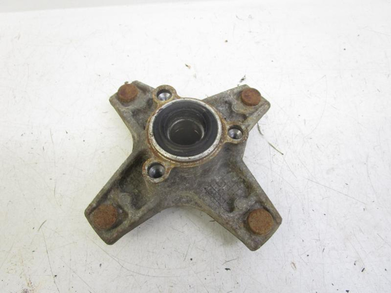 95 Kawasaki Lakota KEF 300 Front Wheel Hub 49030-1084 1995