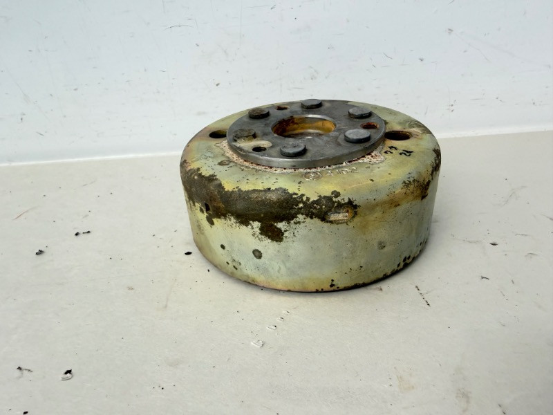 1988 Kawasaki KDX 200 OEM Flywheel Rotor Magneto 21007-1145 1986