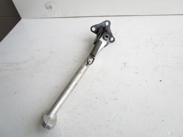 04 Triumph 955i Daytona  Kick Stand