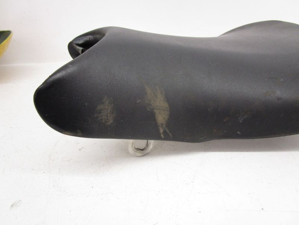 07 Suzuki GSXR 600 Front Driver Seat 45100-01H00-6BY 2006-2007