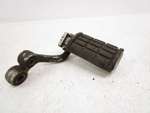83 Yamaha XV 500 Virago Right Front Foot Peg 22U-27420-02-93 1983 83 Yamaha XV 500 Virago Right Front Foot Peg 22U-27420-02-93 1983