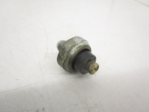 04 Suzuki SV 650 Oil Pressure Sensor 37820-33D10 2001-2020