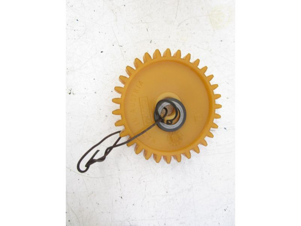 01 Bombardier DS 650 Oil Pump Gear 420235272 2000-2007