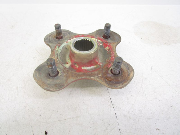 00 Yamaha YFM 250 Bear Tracker 2x4 Rear Wheel Hub 2HR-25383-01-00 1999-2004