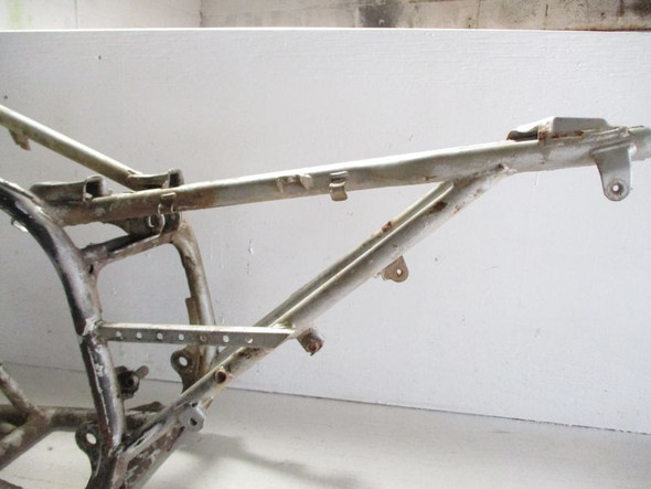 95 Yamaha Blaster YFS 200 Frame Chassis 2XJ-21110-11-35 1990-2001