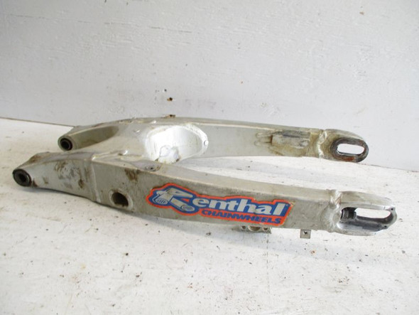 02 Yamaha YZ 250 Swingarm 5MV-22110-00-00 1999-2002