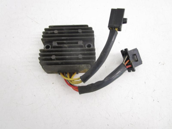 85 Suzuki GV700 GL Madura Voltage Regulator Rectifier 32800-05A00 1985