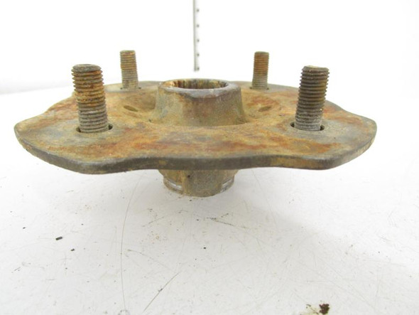 00 Yamaha YFM 400 Big Bear 4x4 Front Wheel Hub 4KB-25111-02-00 YFM400 2000-2006