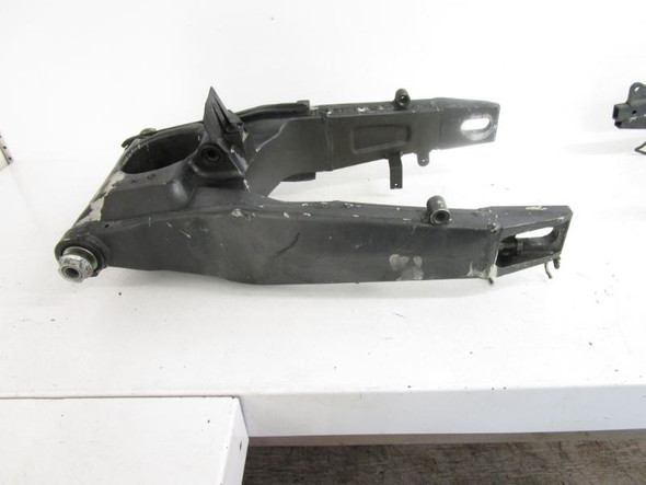 01 Kawasaki ZX7R P Rear Swingarm 33001-1494-EZ 1999-2003