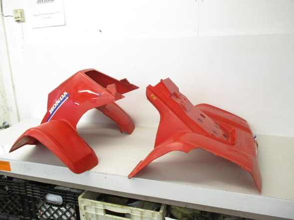 86 Honda TRX 70 Front Rear Fender Fenders Body 61100-HB2-770ZA 1986-1987