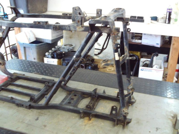 98 Yamaha Grizzly 600 Frame Chassis *BOS* 4WV-21110-00-R4 1998