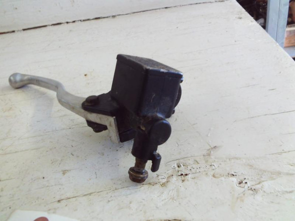 03 Kawasaki KVF 360 4x4 Prairie Front Brake Master Cylinder 43015-1646 2003-2012 03 Kawasaki KVF 360 4x4 Prairie Front Brake Master Cylinder 43015-1646 2003-2012