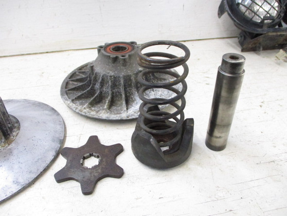 11 Can Am XMR 800 Outlander Rear Secondary Clutch 420280178 2011