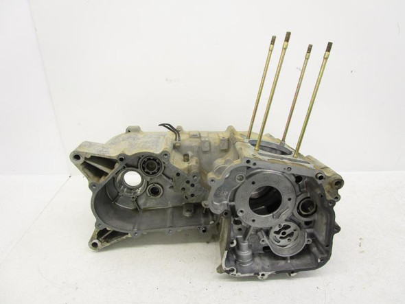 13 Arctic Cat DVX 300 Crankcase Center Cases 3304-221 3305-605 2009-2015