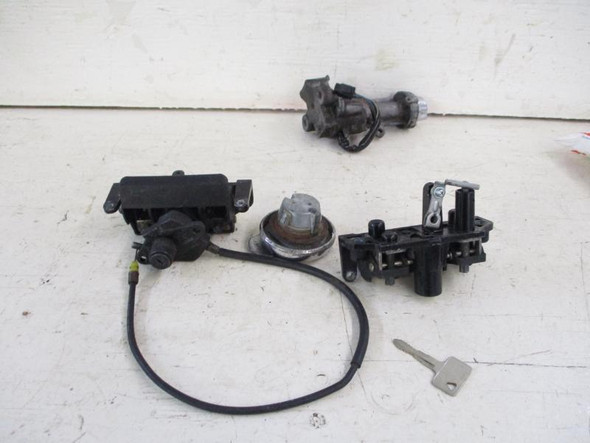 2009-2014 Kawasaki Vulcan VN 1700 C Nomad Lock Set 27048-5109