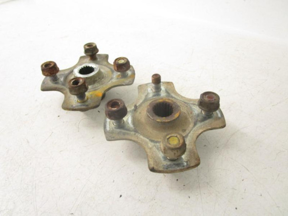 99 Honda TRX 90 Fourtrax Rear Left Right Wheel Hubs 42410-HF7-000