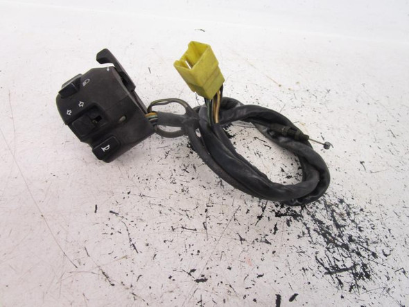 01 Suzuki GSXR 600 Left Handlebar Switch 37400-33E31 1997-2003 01 Suzuki GSXR 600 Left Handlebar Switch 37400-33E31 1997-2003