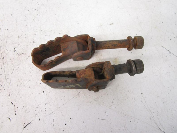 75 Kawasaki KS 125 Footpegs Left Right 34003-051 1975