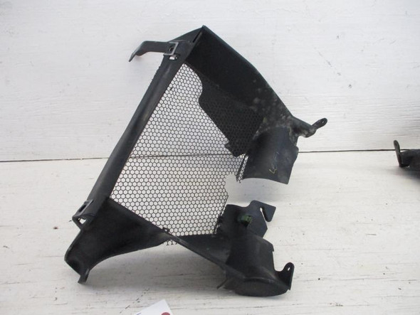 11 Can Am Spyder RSS SE5 Auto Left Front Vent Scoop Flashing Cap 705005010 2011