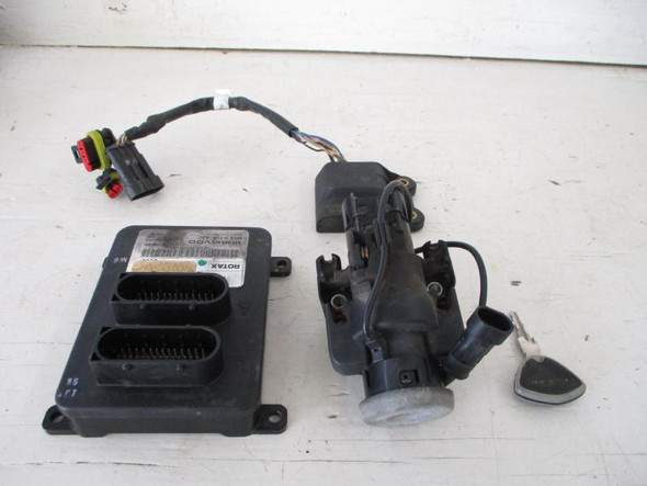 2011 Can Am Spyder RSS SE5 Auto ECU ECM DSS Ignition Key Switch 420266972