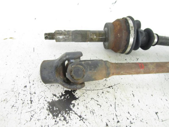 00 Polaris  Magnum 325 4x4 Front CV Axles Left Right 2200960 2000-2002