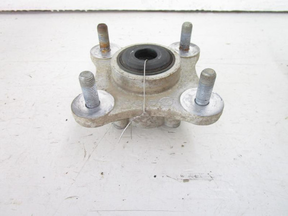 03 Can Am 175 200 Rally Front Wheel Hub 705400134 2003