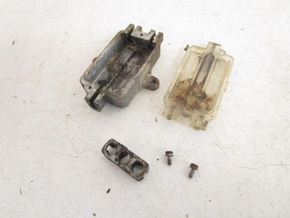 88 Yamaha YFM 350 ER Moto-4 Front Brake Link Housing 52H-26371-00-00 88 Yamaha YFM 350 ER Moto-4 Front Brake Link Housing 52H-26371-00-00