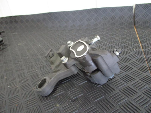 17 Harley Davison XL 1200 CX Sportster Roadster Rear Brake Caliper 2017 17 Harley Davison XL 1200 CX Sportster Roadster Rear Brake Caliper 2017