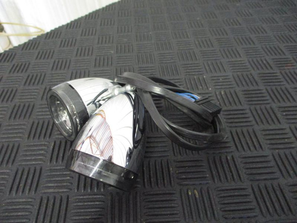 17 Harley Davison XL 1200 Sportster Roadster Left Right Front Turn Signal 2017 17 Harley Davison XL 1200 Sportster Roadster Left Right Front Turn Signal 2017