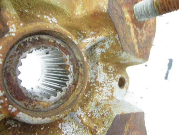 05 Kawasaki KVF 750 Brute Force Front Wheel Hubs 490300013 2005-2007