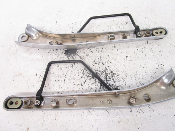 07 Honda VT 1100C Shadow Spirit Fender Grab Rails 77330-MAA-A80 1998-2007
