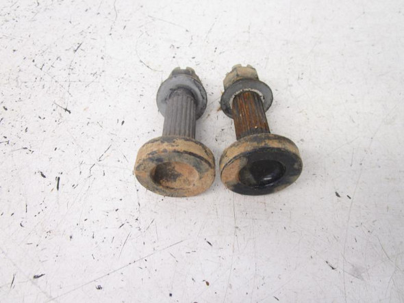 07 Polaris Hawkeye 300 Spindles Front Hub 1822859 2006-2011 07 Polaris Hawkeye 300 Spindles Front Hub 1822859 2006-2011