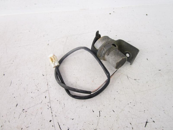 01 Suzuki LTF 500F Quadrunner Outlet Power Source 38850-09F00 2000-2002 01 Suzuki LTF 500F Quadrunner Outlet Power Source 38850-09F00 2000-2002