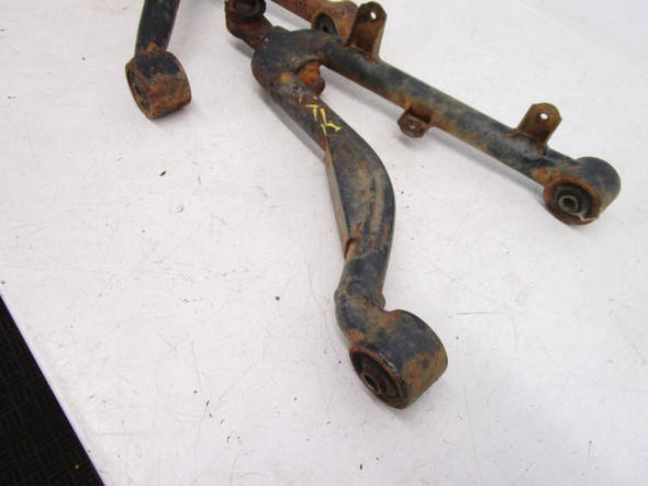 01 Suzuki LTF 500F Quadrunner Left Upper Lower A Arms 52420-09841 2000-2002 01 Suzuki LTF 500F Quadrunner Left Upper Lower A Arms 52420-09841 2000-2002