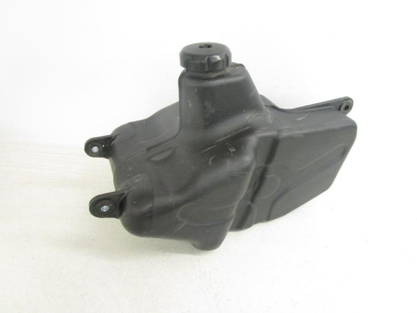 91 Suzuki LT4WD Quadrunner Gas Fuel Tank 44110-19B01 1987-2002 91 Suzuki LT4WD Quadrunner Gas Fuel Tank 44110-19B01 1987-2002