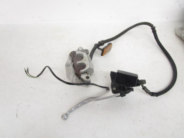 99 Yamaha XV 535 Virago Brake Caliper Master Cylinder 3JB-2580U-11-00 1996-1999 99 Yamaha XV 535 Virago Brake Caliper Master Cylinder 3JB-2580U-11-00 1996-1999