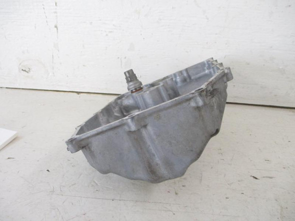 98 Suzuki GSXR 1100 W Oil Pan 11511-46E02 1993-1998