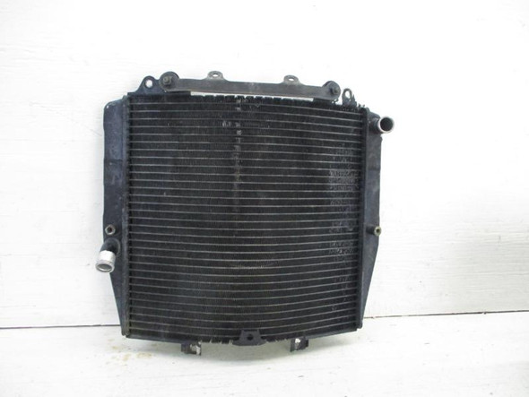 98 Suzuki GSXR 1100 W Radiator 17710-46E00 1993-1998